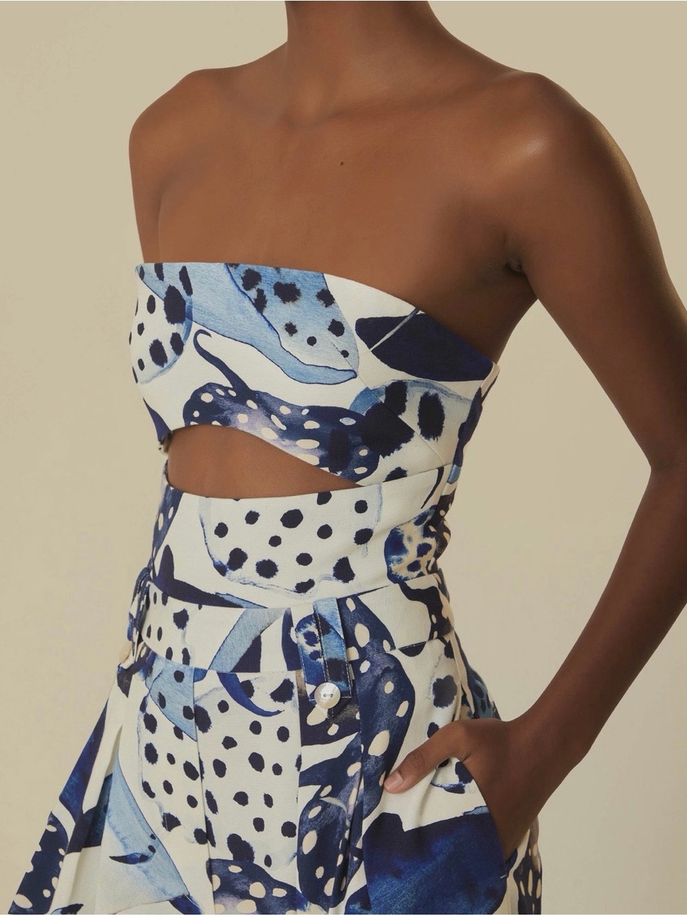 FARM Rio Mantas Strapless Maxi Jumpsuit - Picture 3 of 13